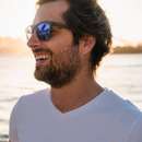 Handsome, tall and tanned guy wants to meet shy woman in Guelph